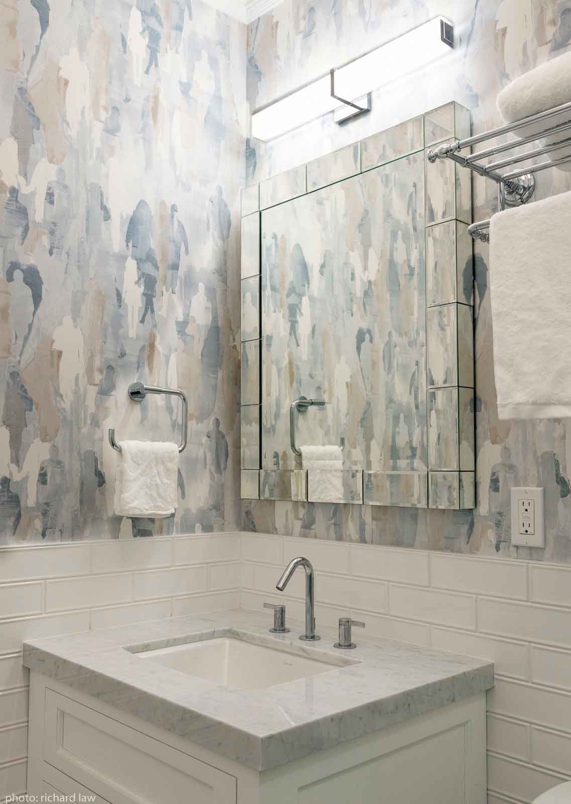 Bathroom sink and wallpaper