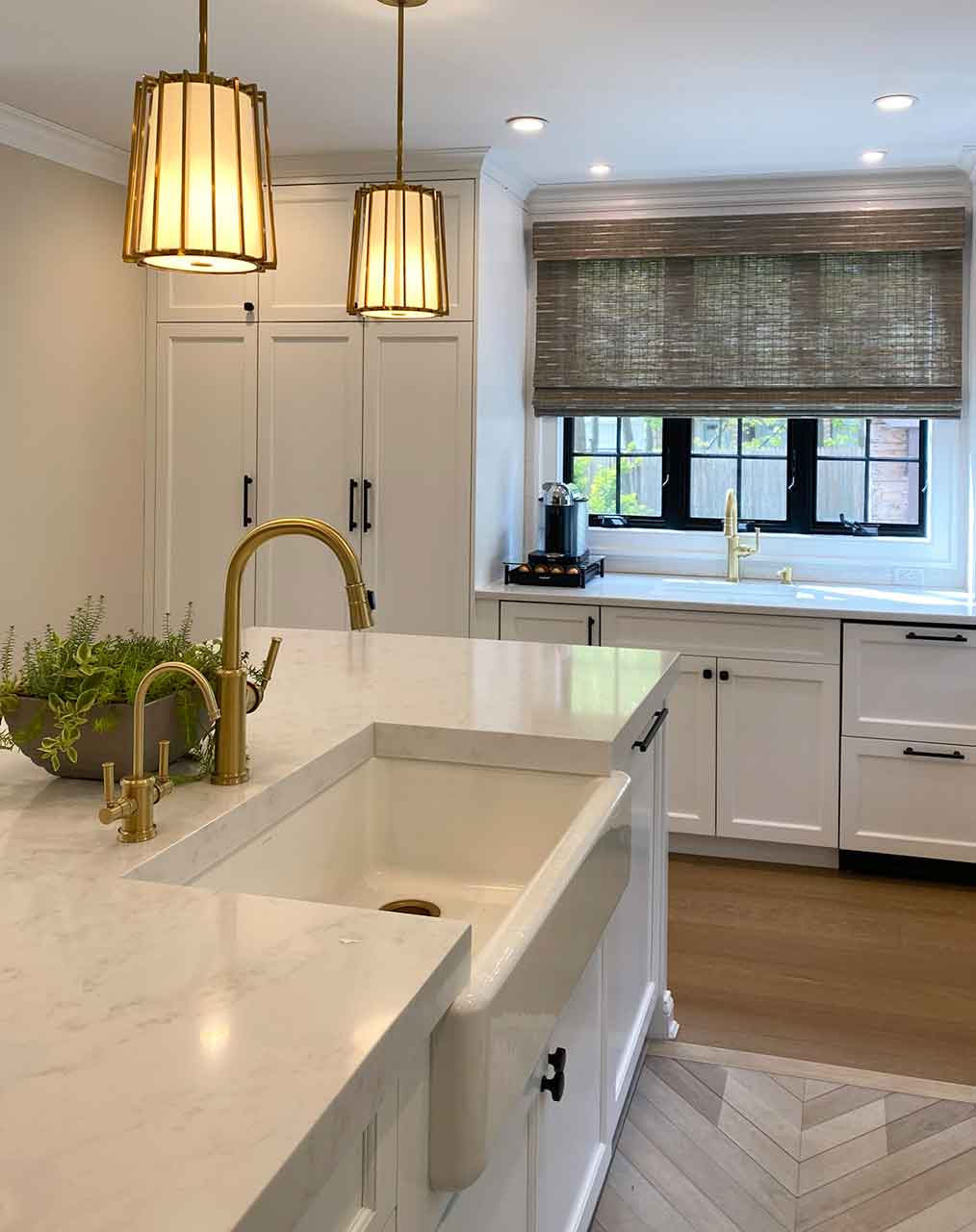 Manhasset-kitchen-island-sink-window-sink-view