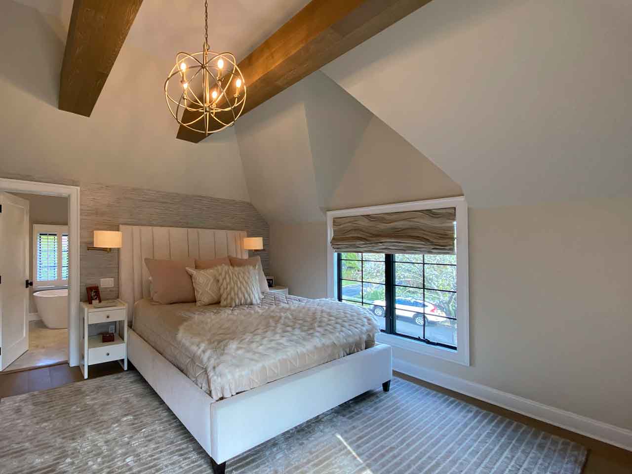 Manhasset-luxery-bedroom-full-view