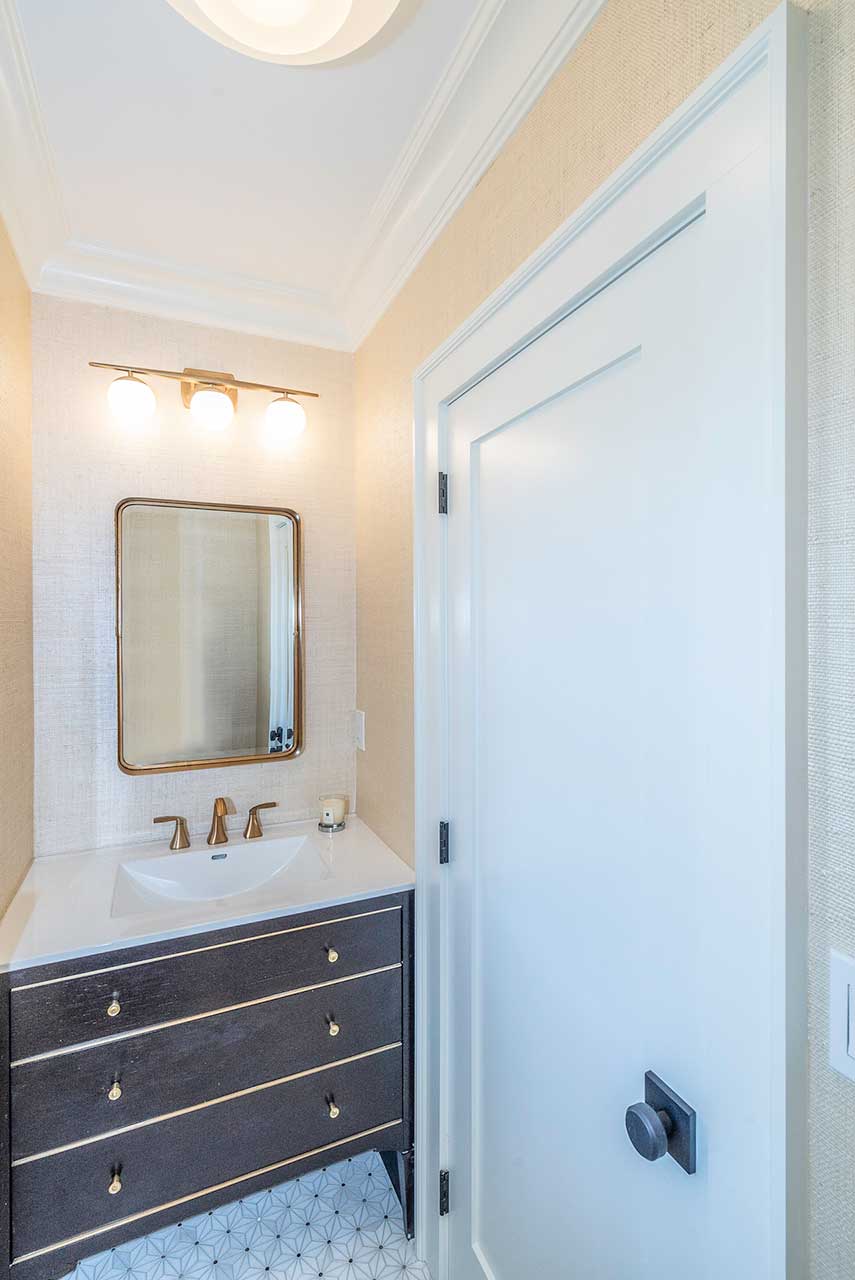 Plandome-bathroom-vanity