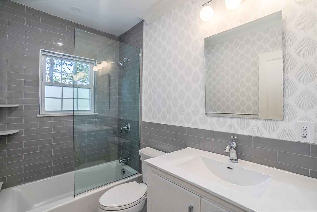 Plandome-bathroom-sink-shower-comode