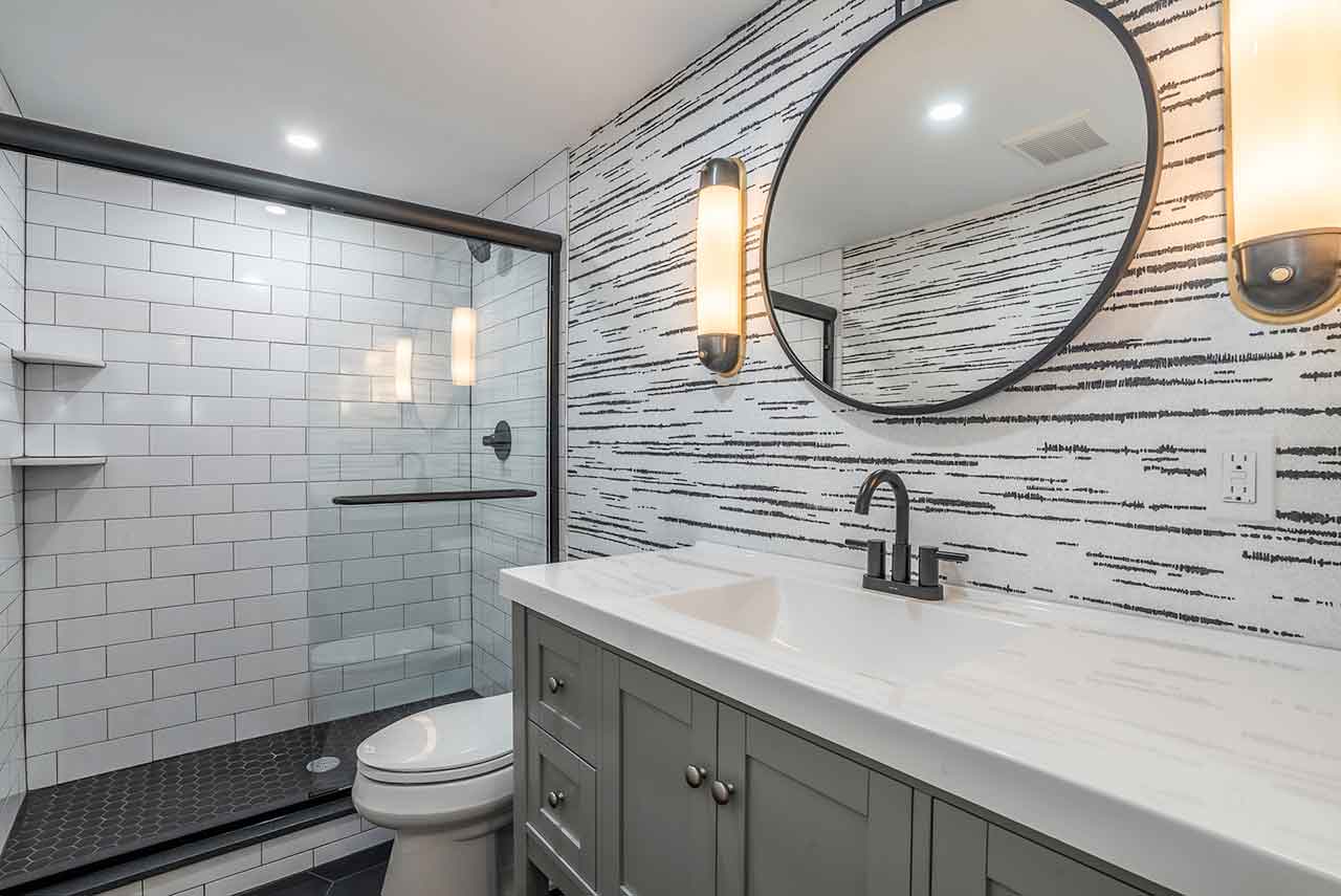 Plandome-modern-bathroom
