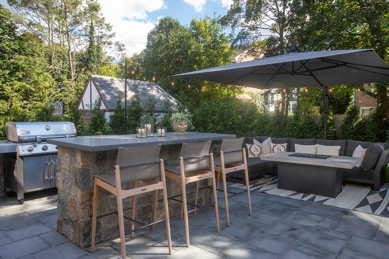 YogaStudioBackyard-grill-table-eating-area